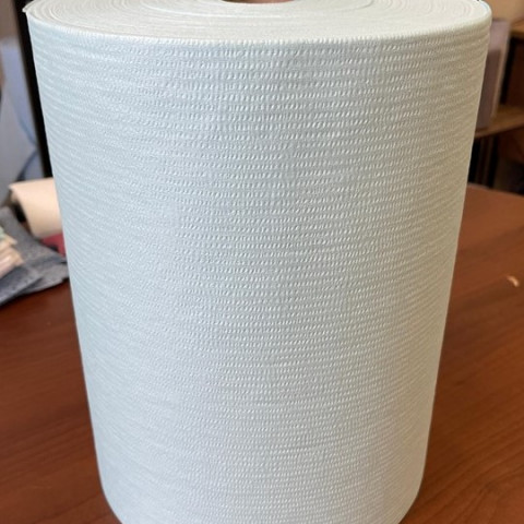 Прочная нетканая индустриальная салфетка в рулоне W60